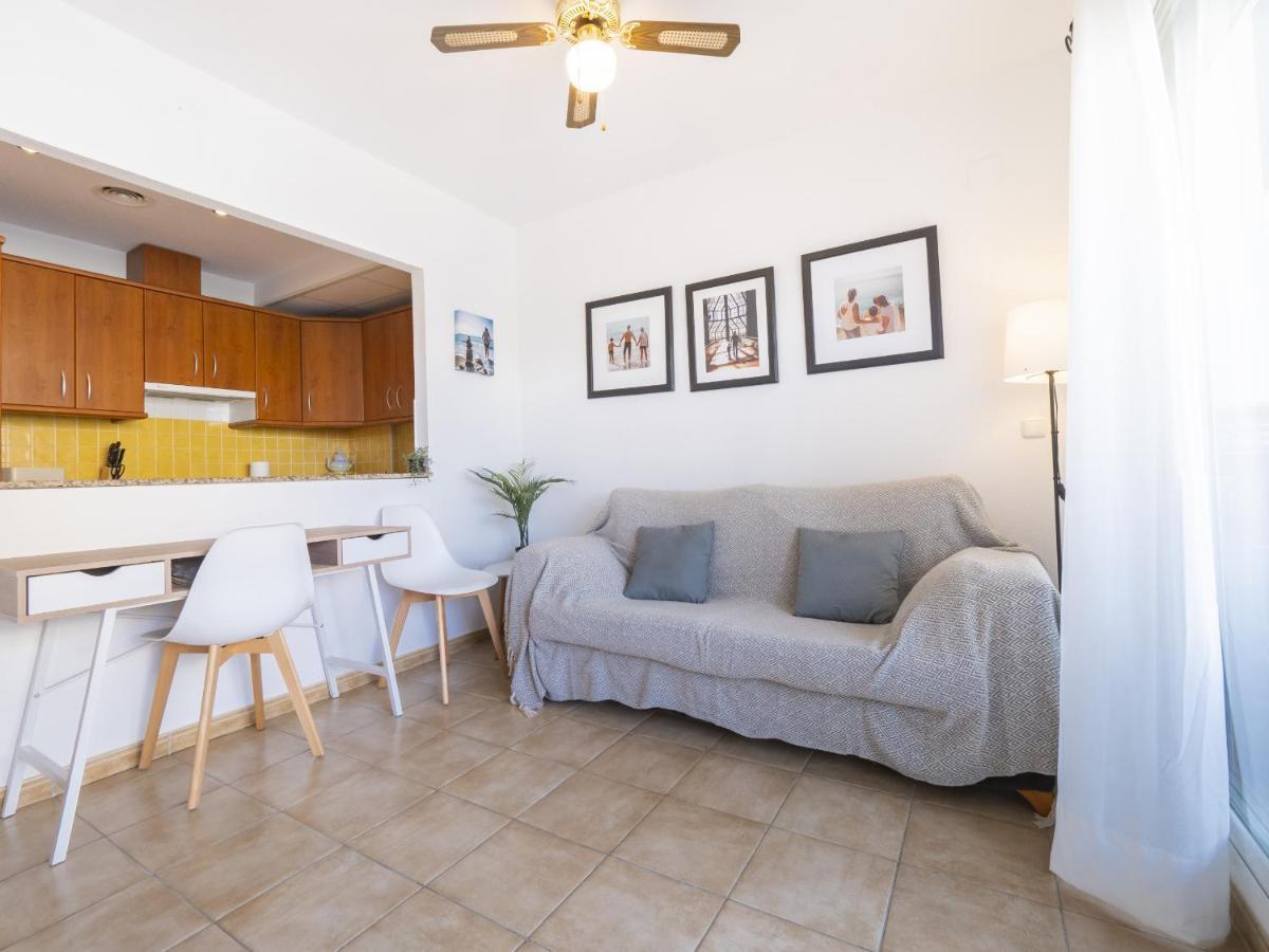 Cubo'S Beach Apartment Torrox Costa Bagian luar foto